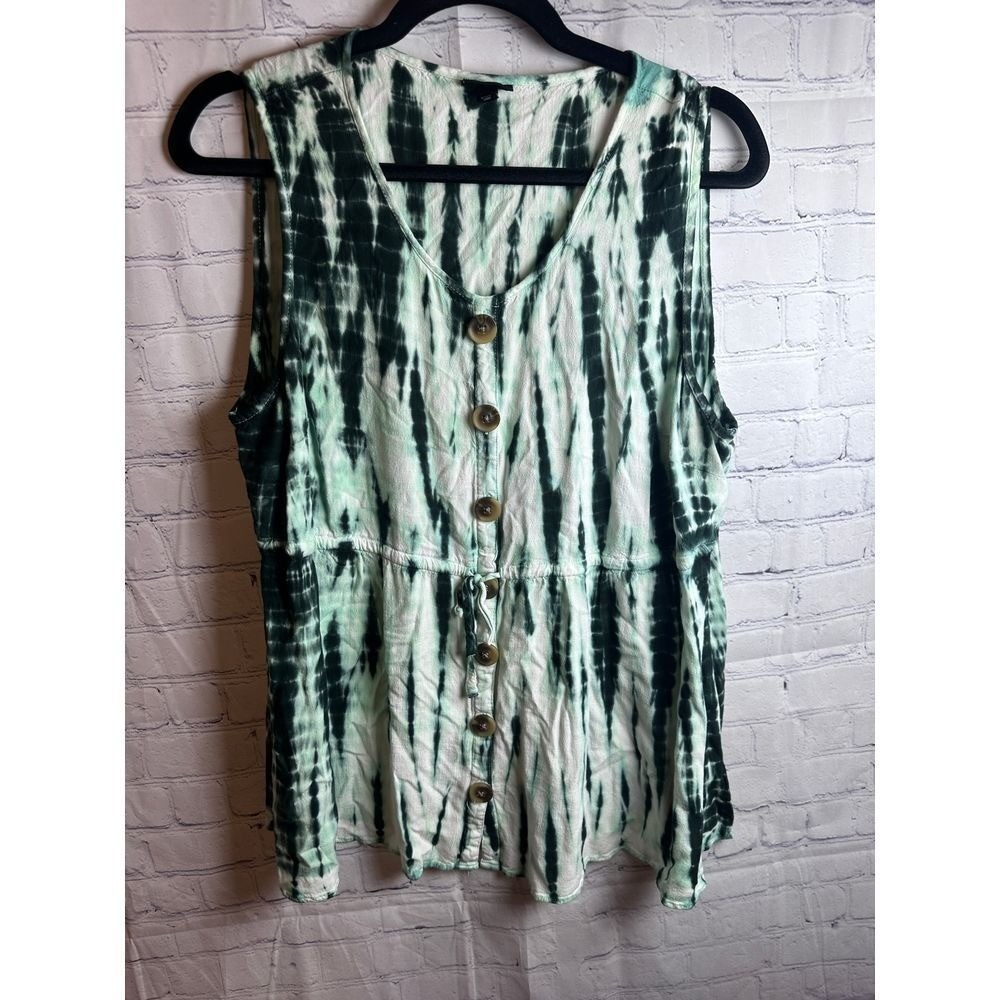 Torrid Tie Dye Button Front Tank Top Plus Size Casual Green White Size 0